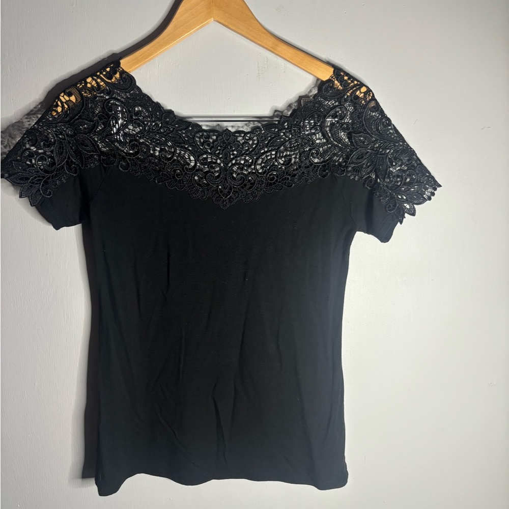 ARIANNE Elegant Black Lace Women's Top-